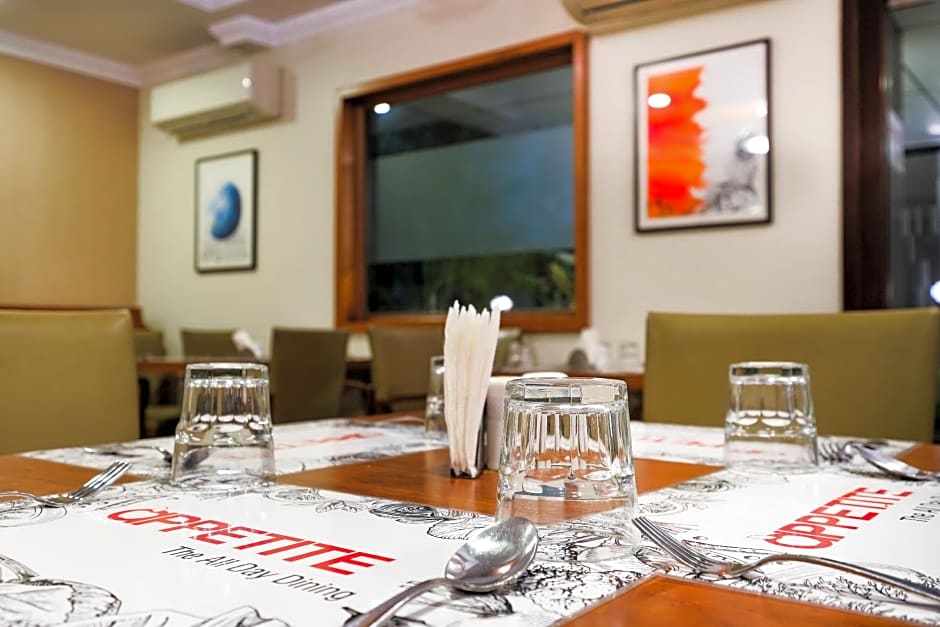 7 Apple Hotel Pimpri Pune