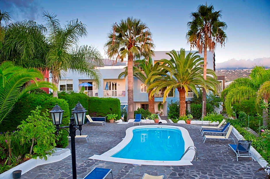 Apartamentos Adjovimar