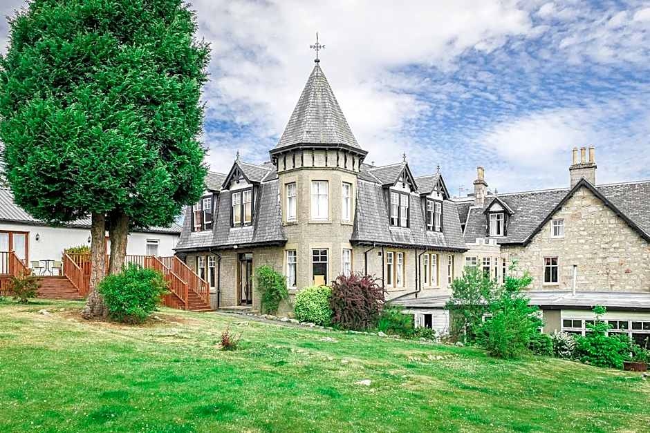 Boat Country Inn and Restaurant