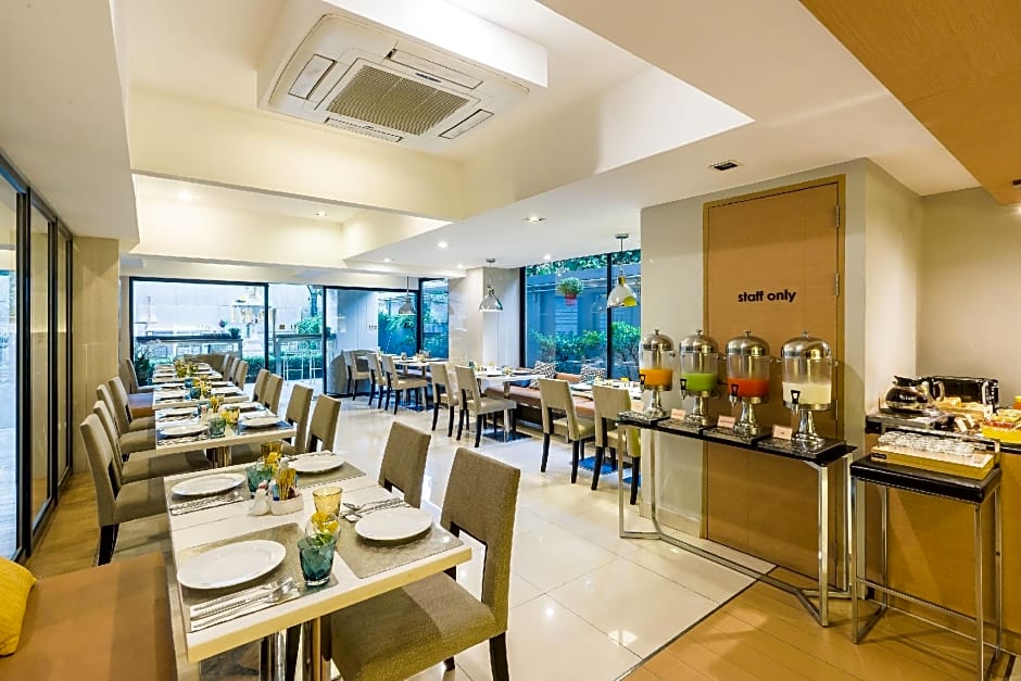 Alt Hotel Nana by UHG