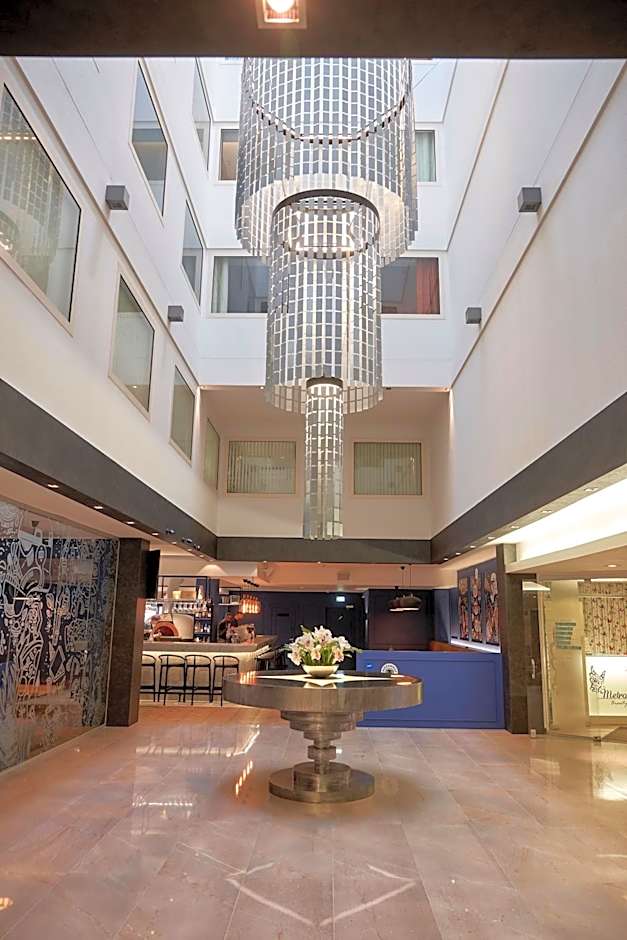 Metropol Hotel