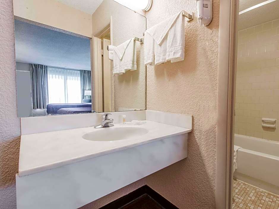 Days Inn by Wyndham Elizabethtown
