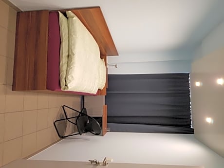 Single Room with Shower