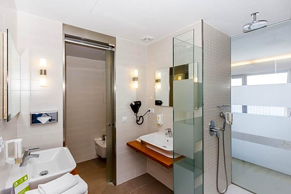 ARTIEM Carlos - Adults Only