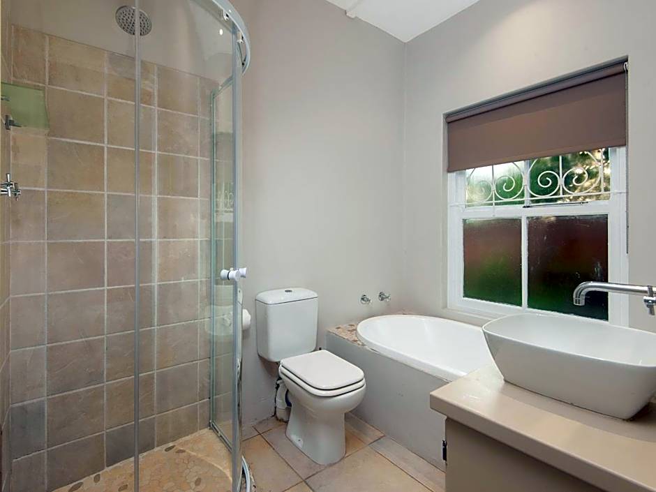 Villa Blu Guesthouse