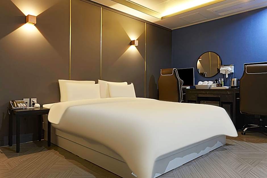 Dongducheon G7 Hotel