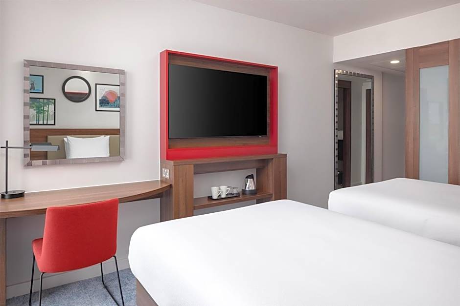 Hampton By Hilton London Stansted Airport