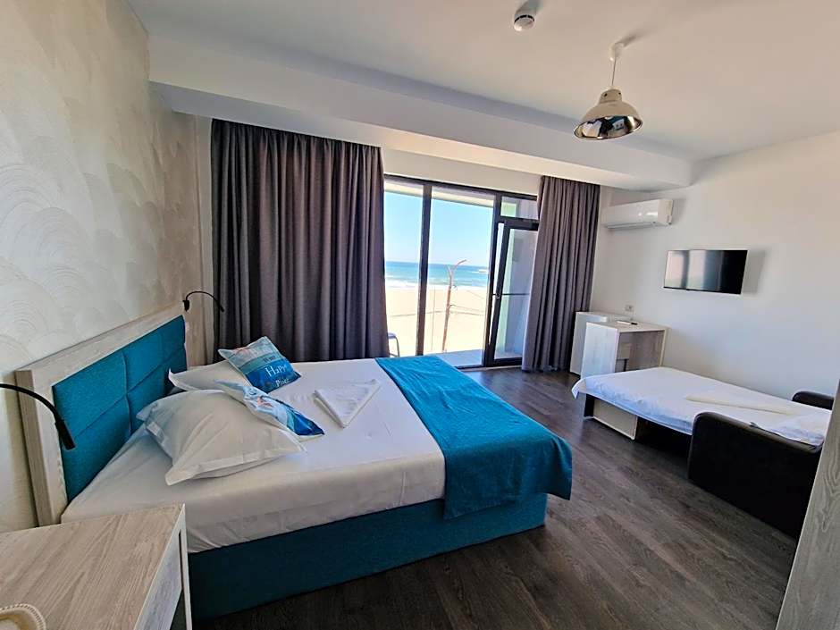 Hotel H pe plaja Belona