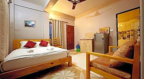 Amigo Studio Inn Pokhara