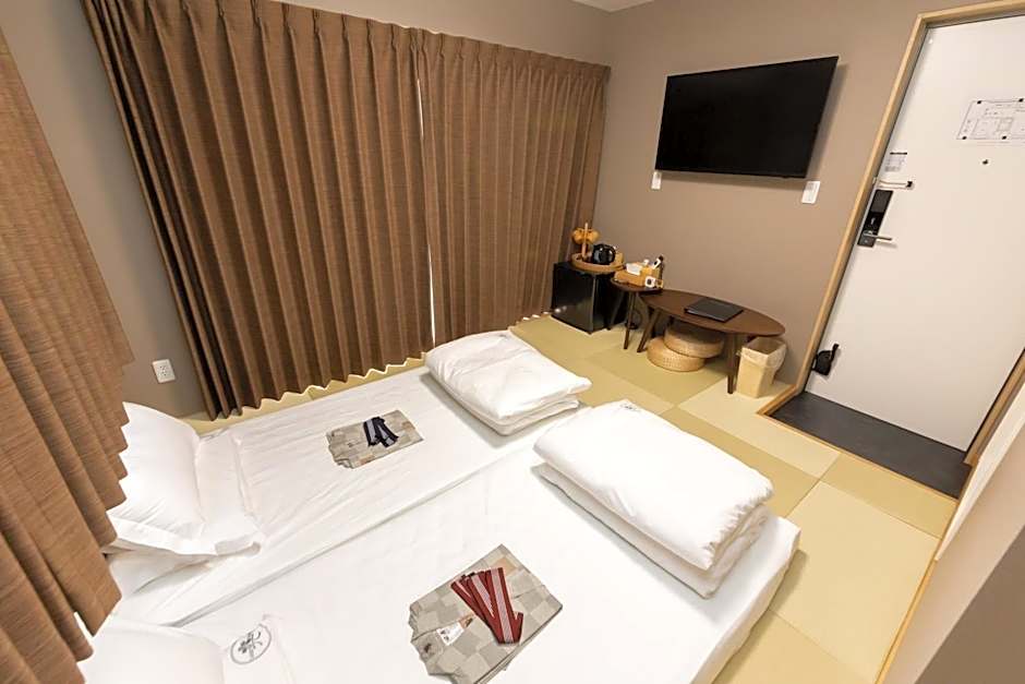 灯光旅館 Light hotel