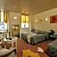 Logis Hotel Lafayette Rochefort France