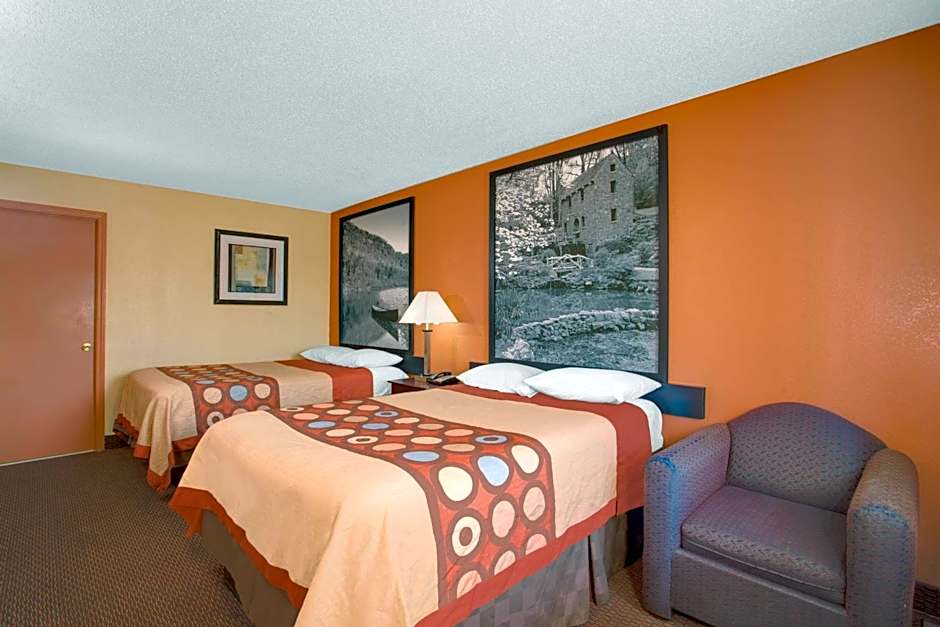 Super 8 by Wyndham Monticello AR