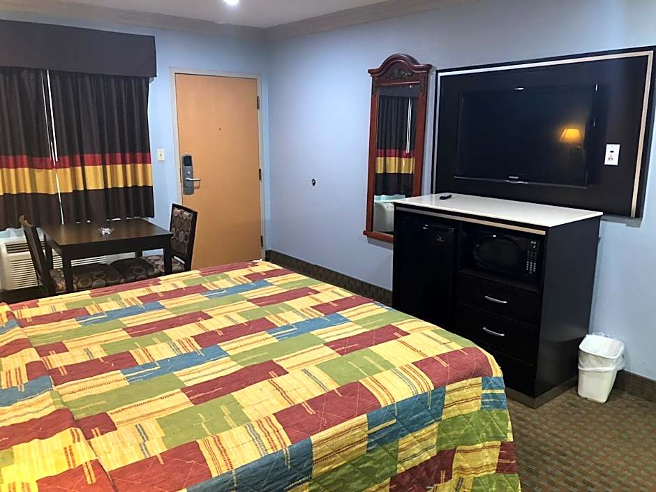 La Mirage Inn LAX Airport