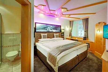 Luxury Double Room 101