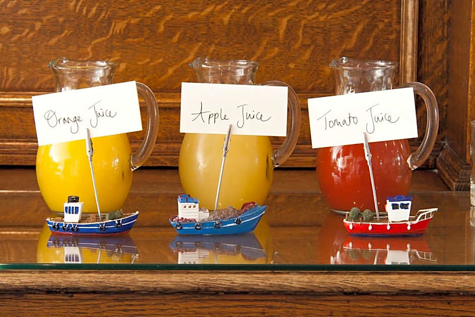 Sunny Brae Bed & Breakfast