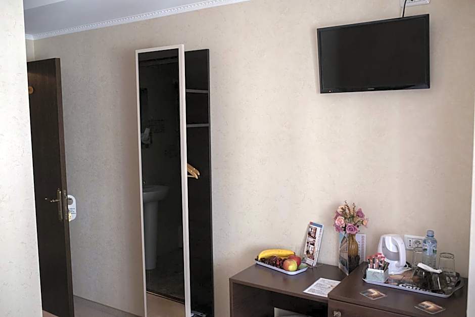 Villa Anticus (Adults Only)