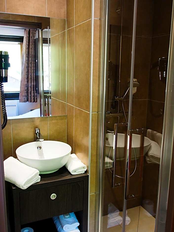 Hôtel Beauregard, The Originals Relais