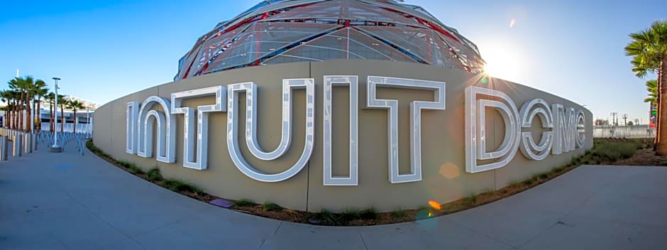 ELEV8 HOTEL LOS ANGLES, LAXA 