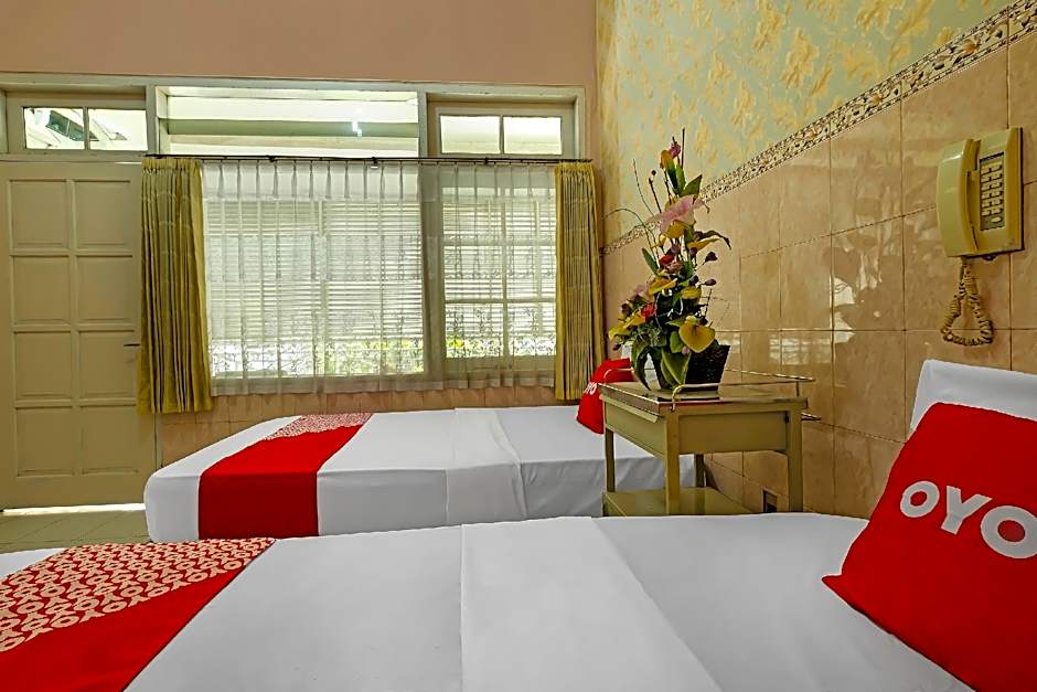 OYO 92454 Griya Raharja Guest House Syariah