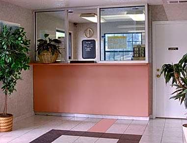 Days Inn by Wyndham Downtown-Nashville West Trinity Lane