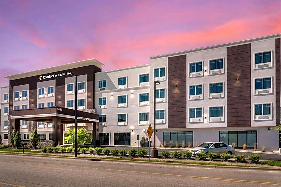 Comfort Inn & Suites Clarksville - Louisville North