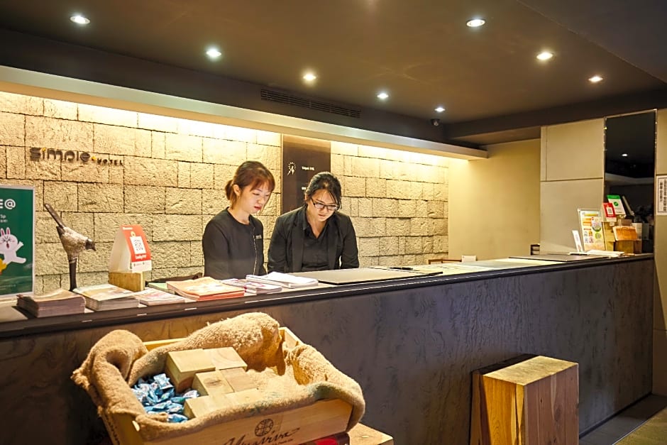 Simple Hotel