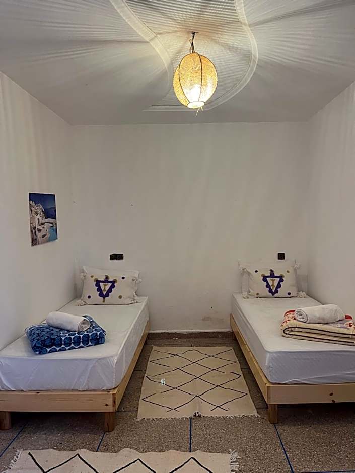 Emallayan Hostel
