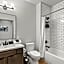175 LEX - Walkable Downtown Lexington & Rupp Arena - Full Condos