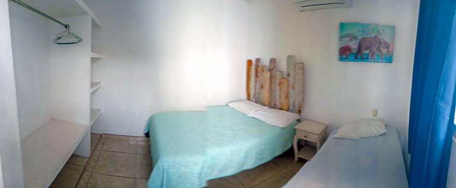 Hotel Casa Raymundo Suites