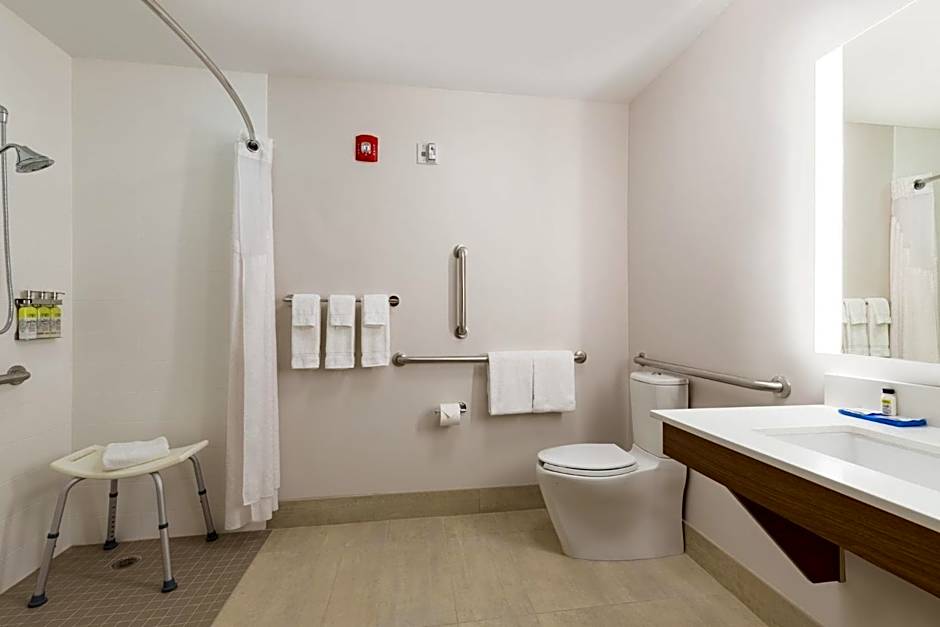 Holiday Inn Express Hotel & Suites Mount Pleasant - Charleston By IHG