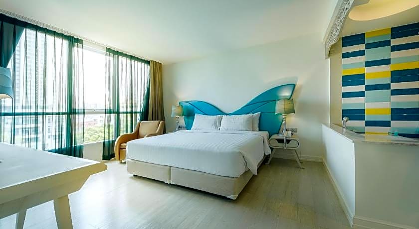 Le Tada Parkview Hotel