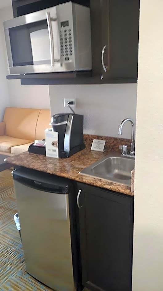 Holiday Inn Express Hotel & Suites Perry By IHG