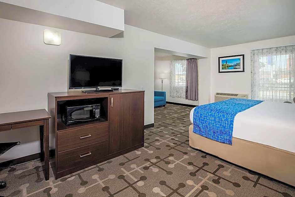 Baymont by Wyndham Spokane