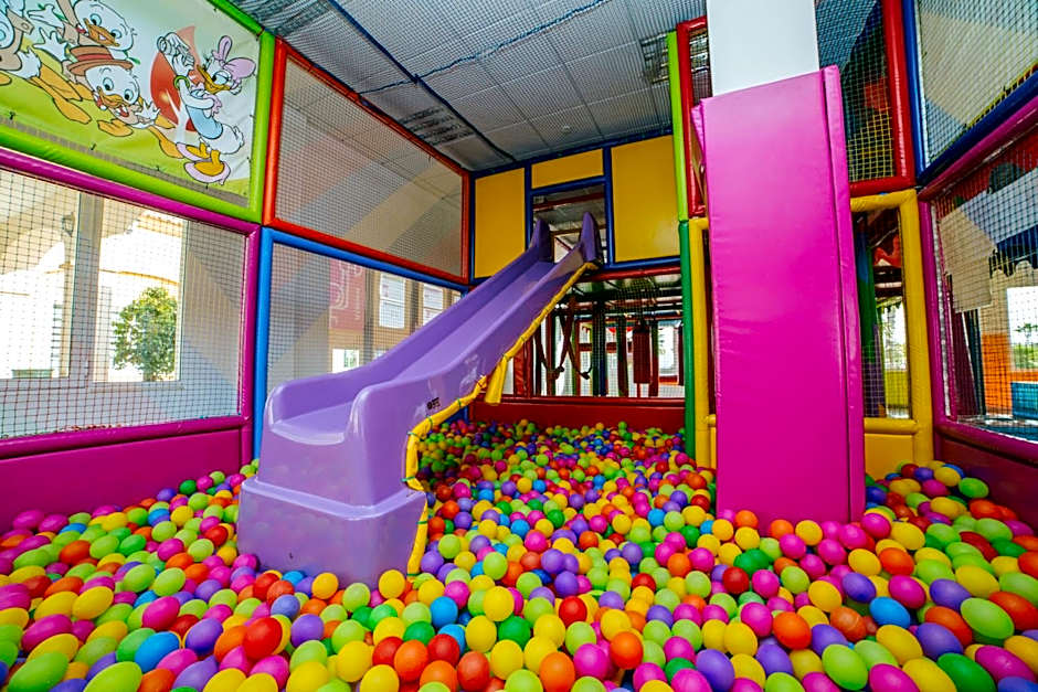 Alannia Costa Blanca