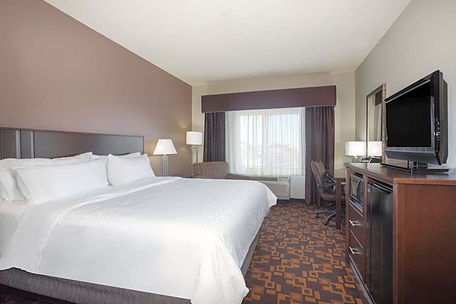 Holiday Inn Express Suites Yankton Hotel By IHG
