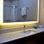 Holiday Inn Express & Suites Batesville By IHG