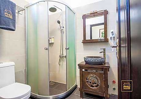 Superior Double or Twin Room with Private Bathroom