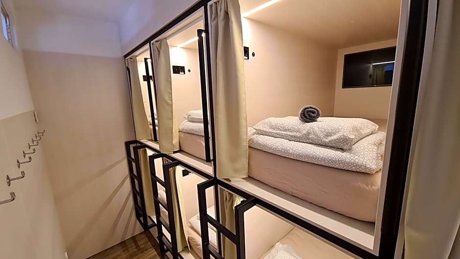 Cabin HOSTEL