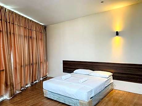 Standard Deluxe Room