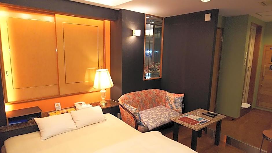 Hotel Essor (Adult Only)