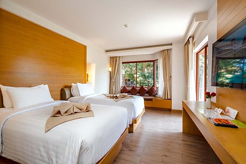 Photo 1 of 6 of Superior 2 Beds