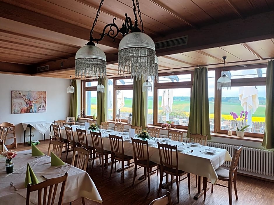 Landgasthof/Hotel Hirsch im Grünen