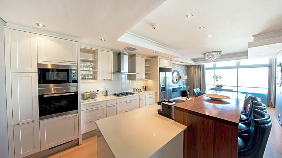 Photo 1 of 46 of Luxury Penthouse 3 Bedroom