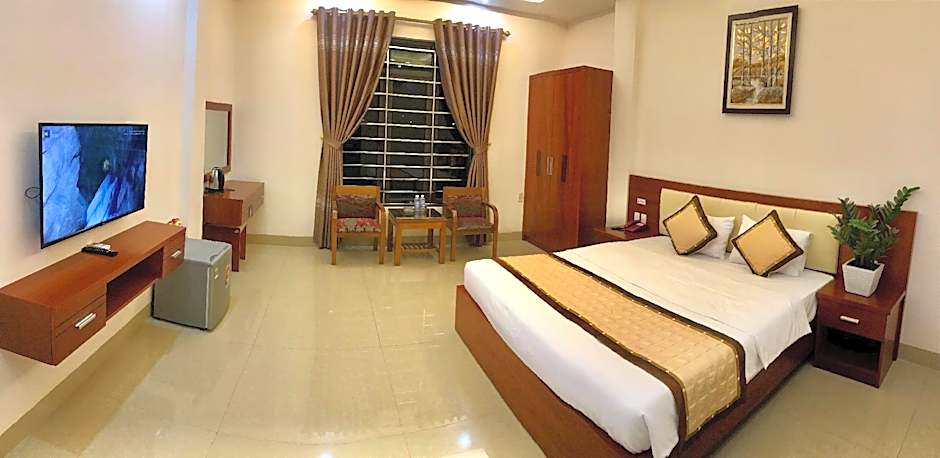 Binh Minh Riverside Hotel