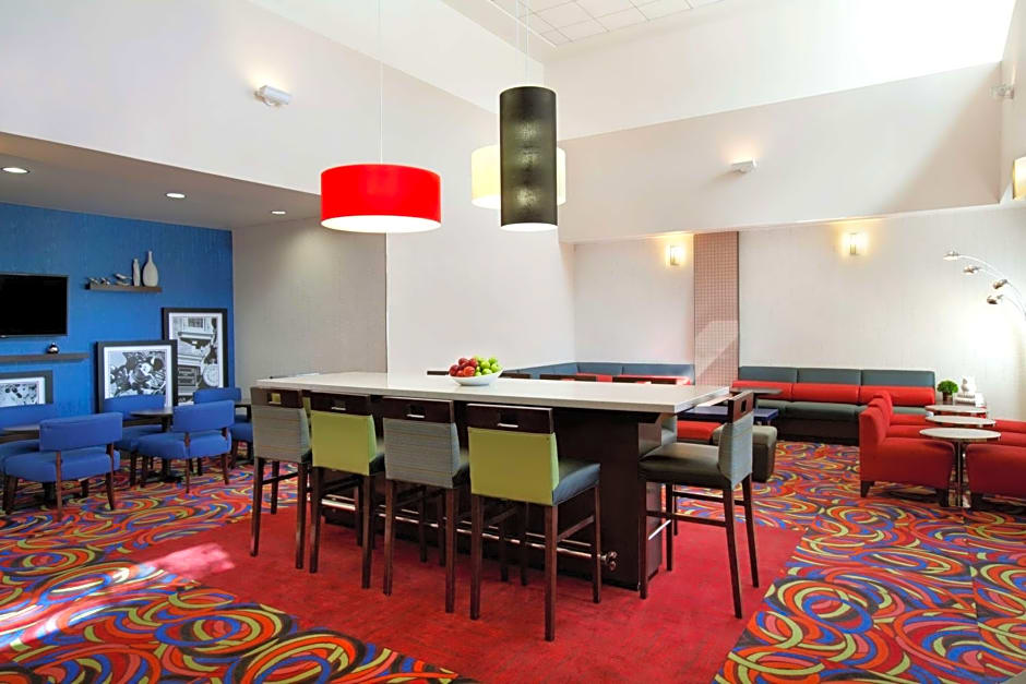 Hampton Inn By Hilton Suites Anaheim Garden Grove