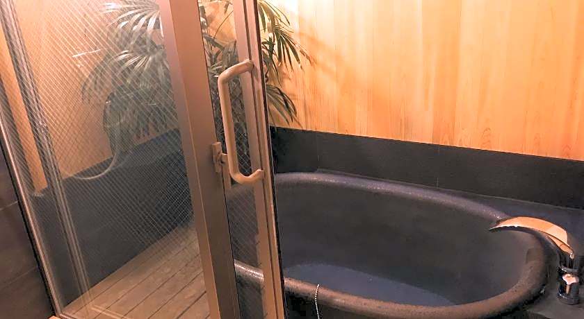 Shiki Shiki Higashiyama