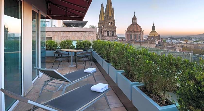 DoubleTree by Hilton Guadalajara Centro Historico