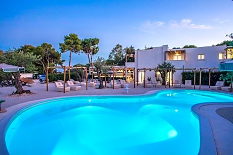 NOHA Lifestyle Hotel - Adults Only