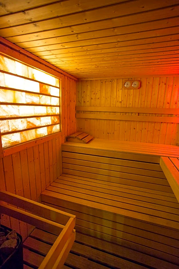 St Lukas Medical & SPA