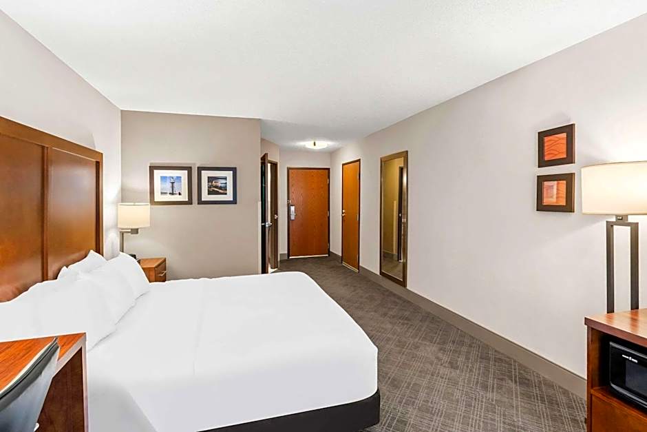 Comfort Inn West